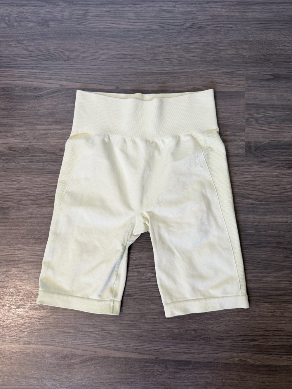 Gymshark Light Green Yellow Flex High Rise Cycling Shorts with Gymshark Branding